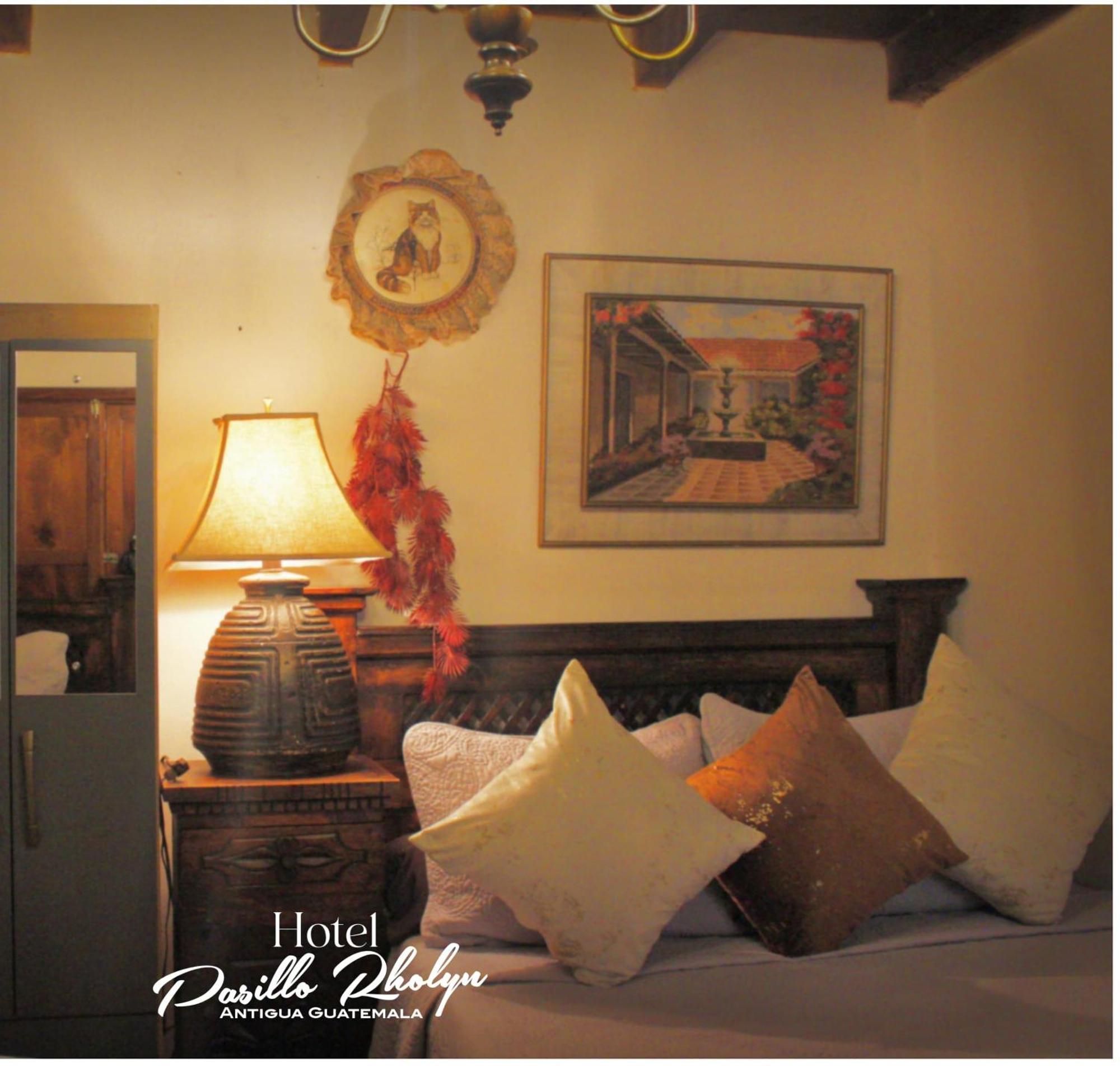 Hotel Rholyn Pura Vida !! Antigua Buitenkant foto